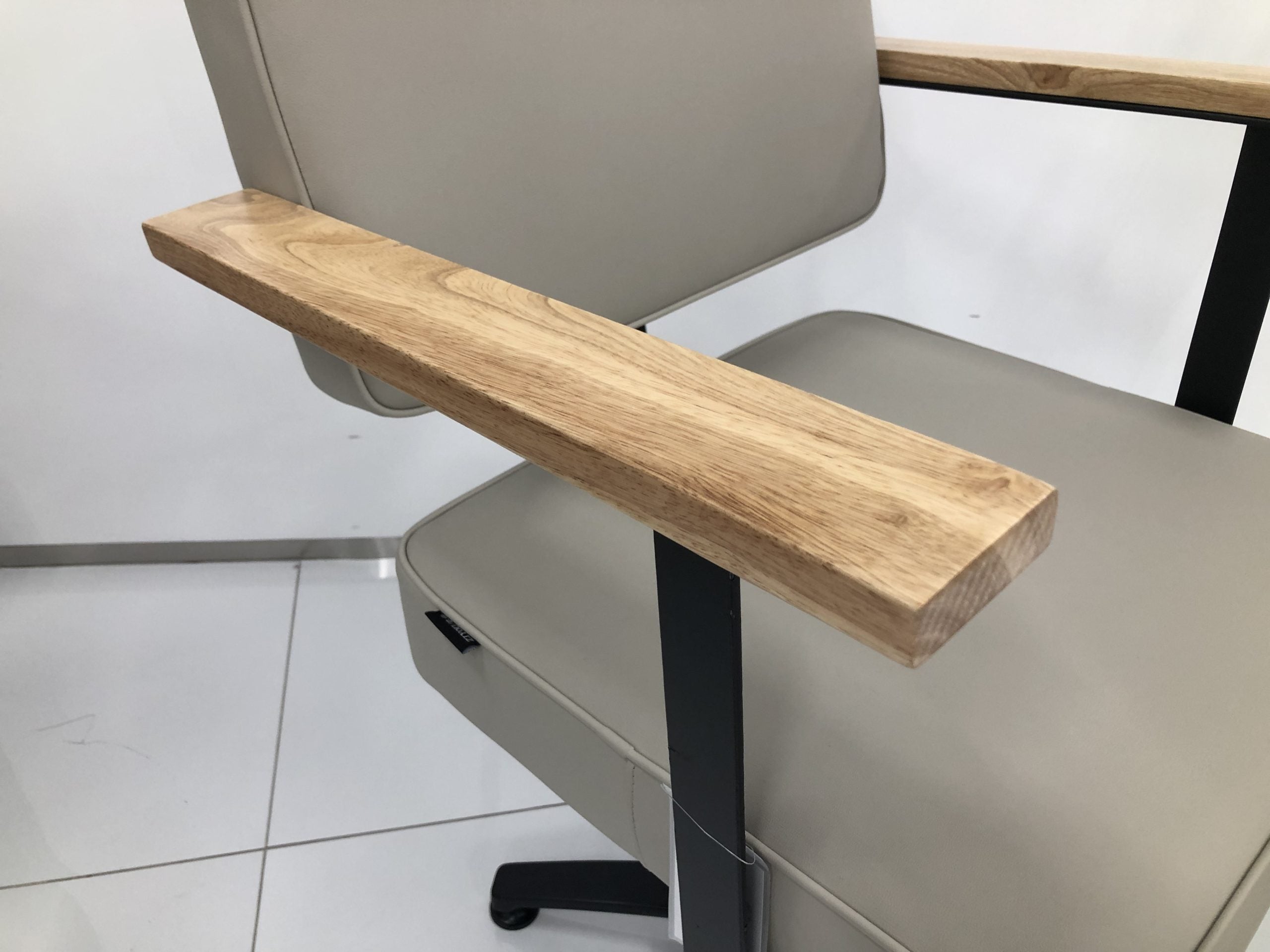 Karmah Brow Chair - Grey