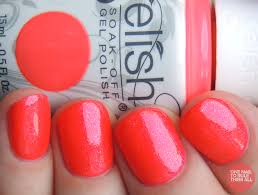 Gelish Gel Polish 15ml Hip Hot Coral