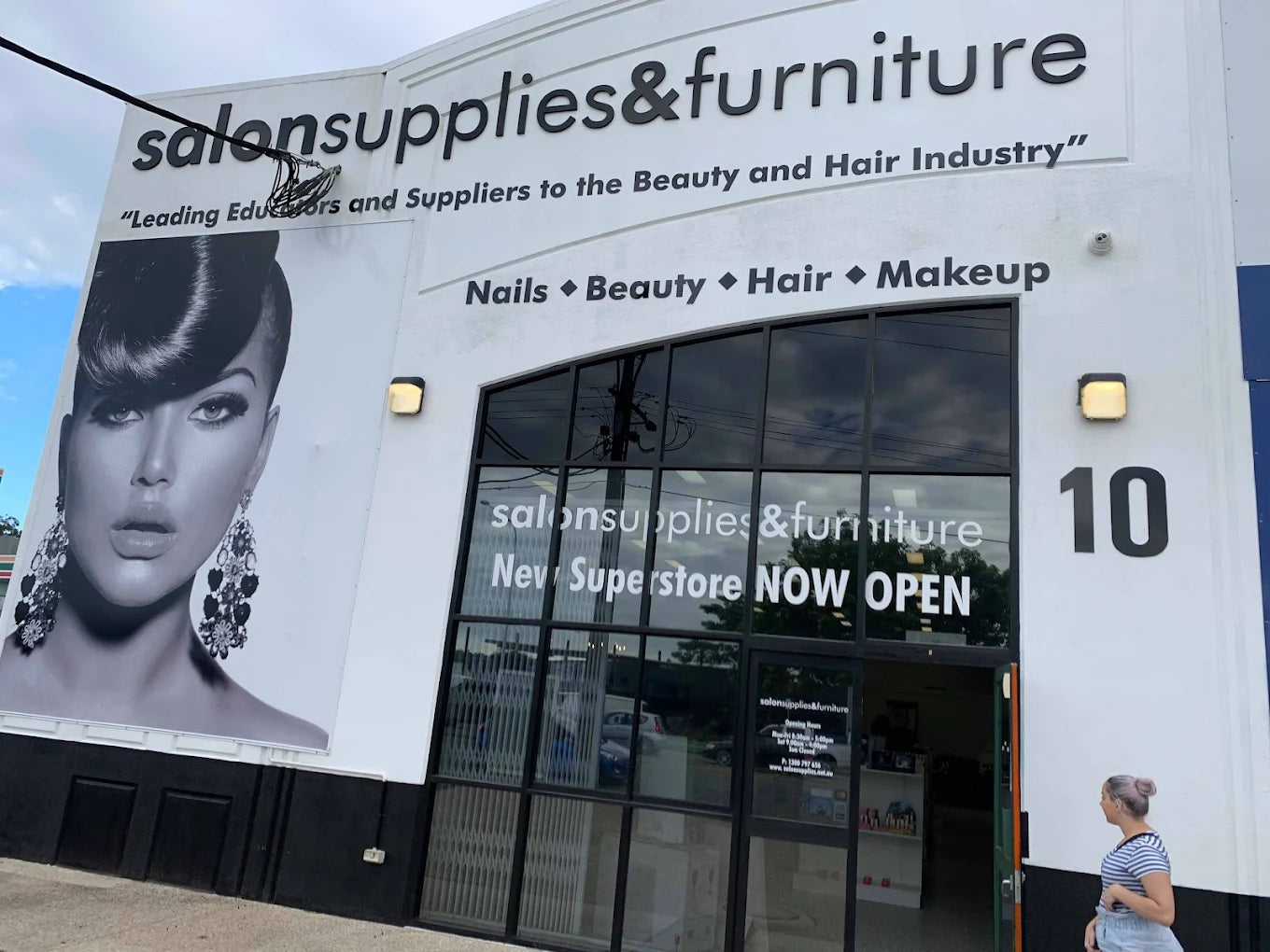 Salon Supplies & Furniture